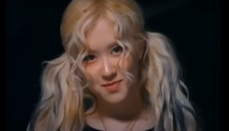 rose number one girl